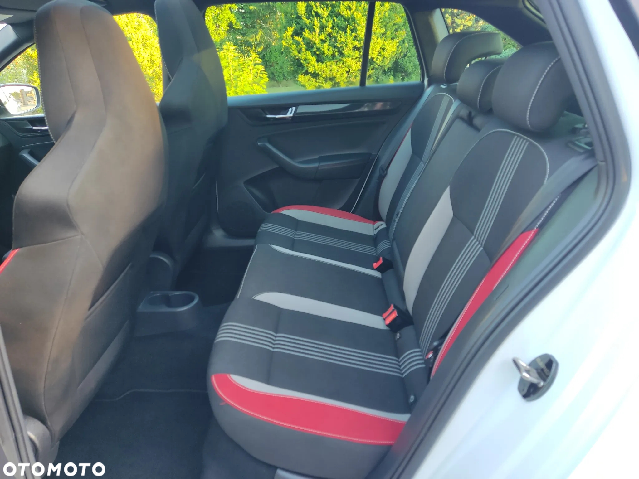 Skoda RAPID 1.0 TSI Monte Carlo - 17