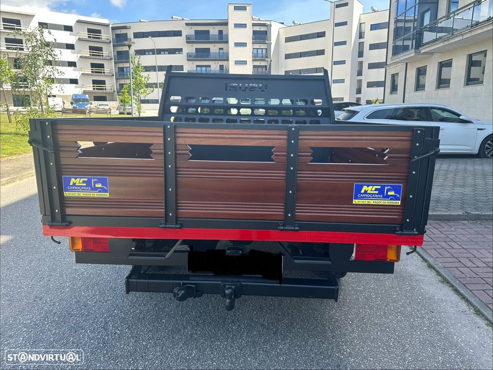 Isuzu D-Max 4x4 Space Cab Custom - 8