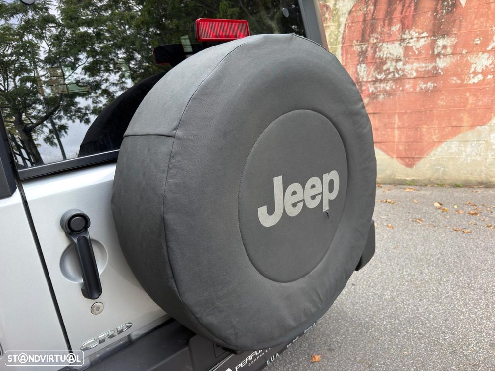 Jeep Wrangler Unlimited 2.8 CRD MTX Sahara - 18