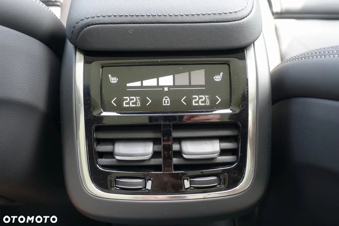 Volvo XC 60 B5 B AWD Core - 22