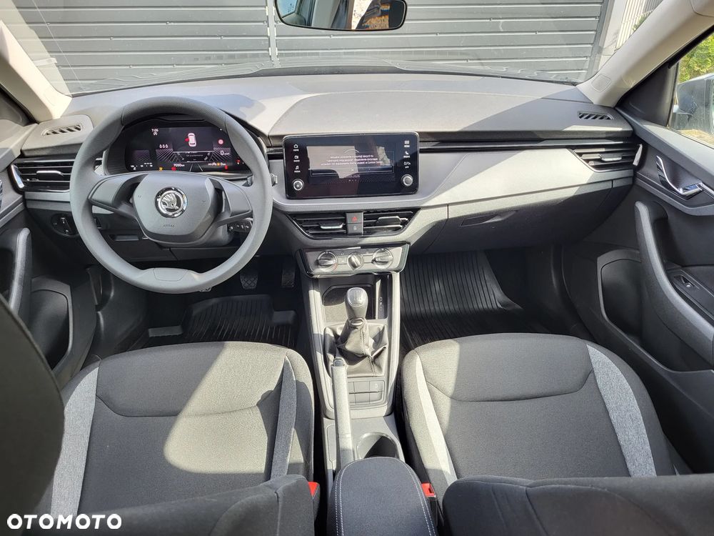 Skoda Kamiq 1.0 TSI Essence - 24