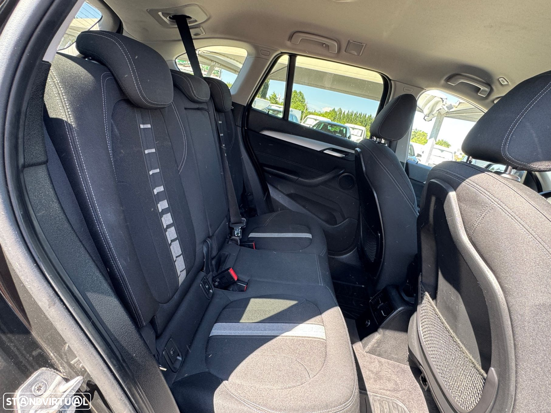 BMW X1 16 d sDrive Line Sport - 14