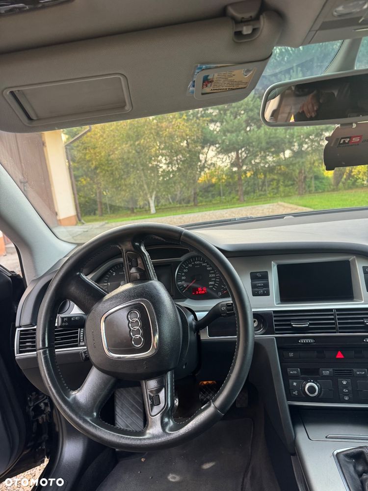 Audi A6 - 12