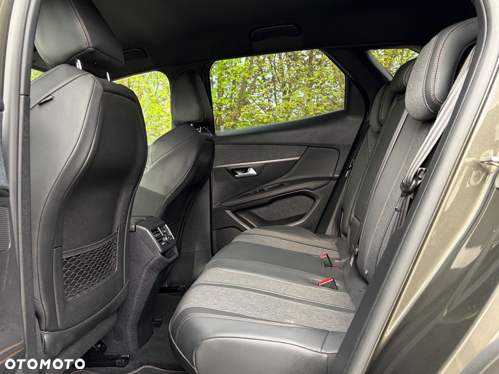 Peugeot 3008 1.6 PureTech GPF GT Line S&S EAT8 - 13
