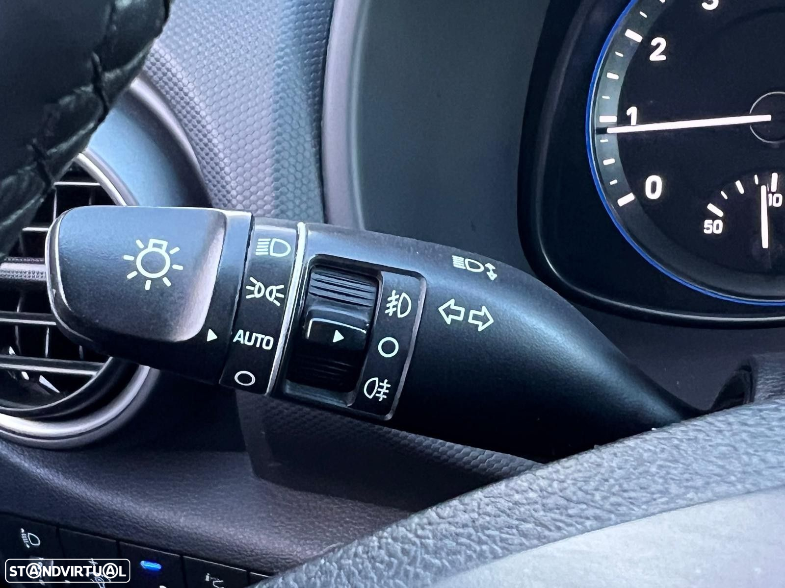 Hyundai Kauai 1.0 T-GDi Premium Pack Plus - 27