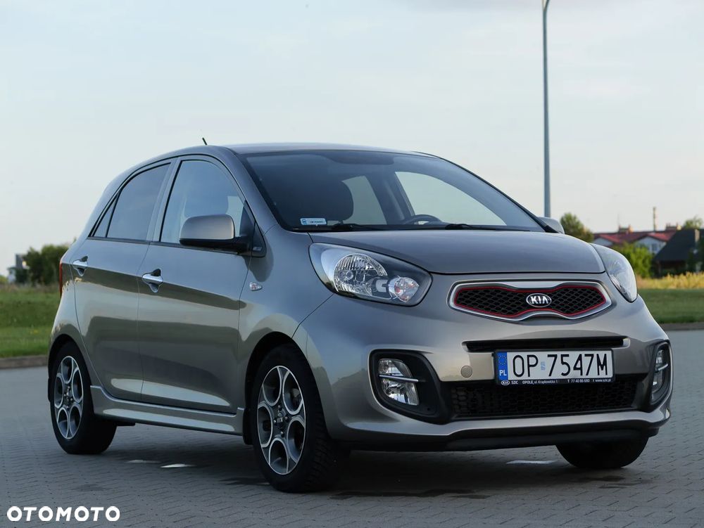 Kia Picanto 1.2 L - 4