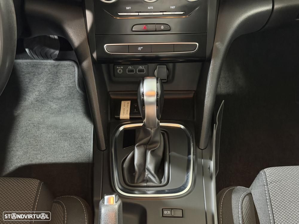 Renault Mégane 1.5 Blue dCi Techno EDC - 31