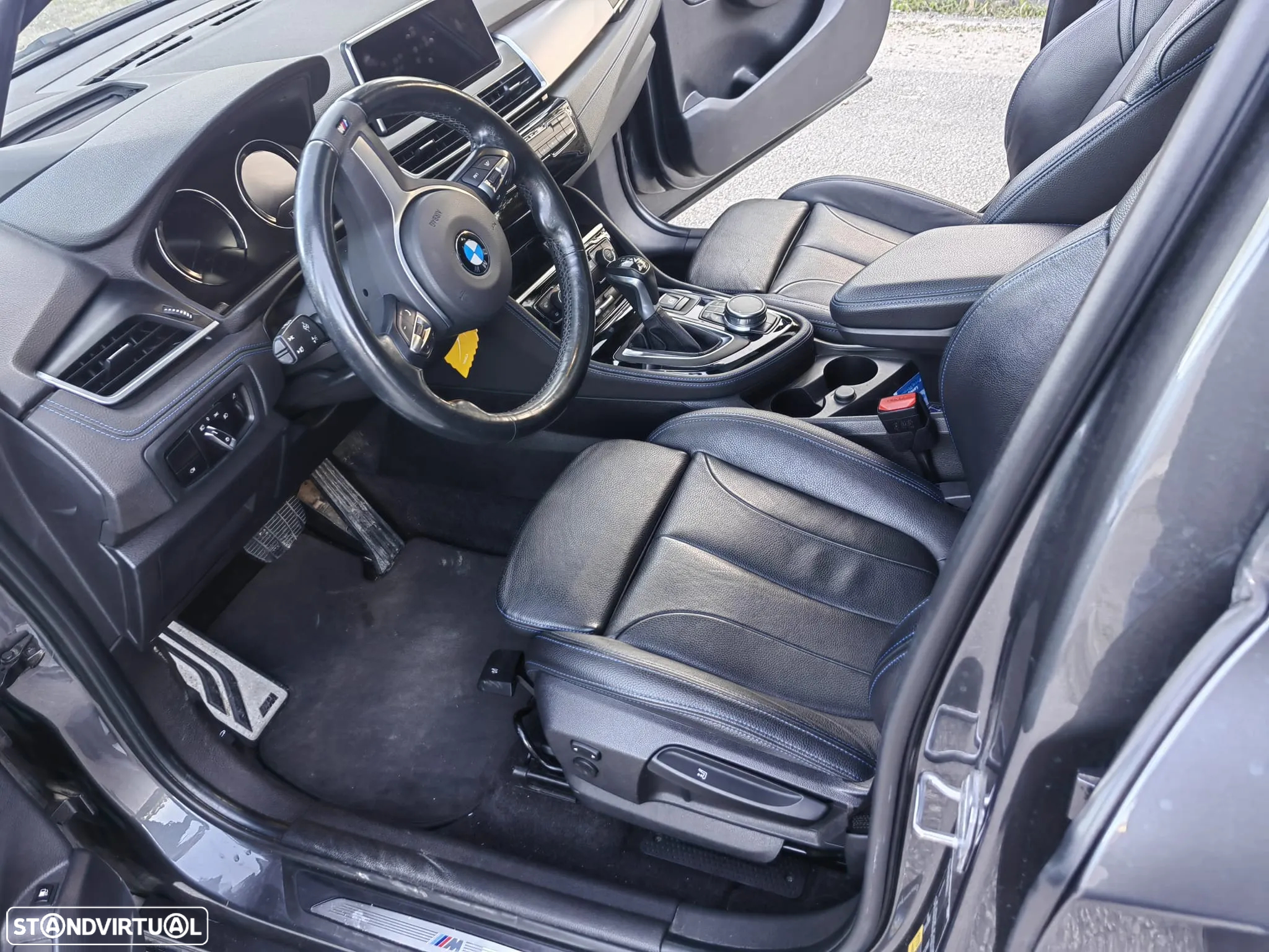 BMW 225xe Active Tourer Pack M - 11