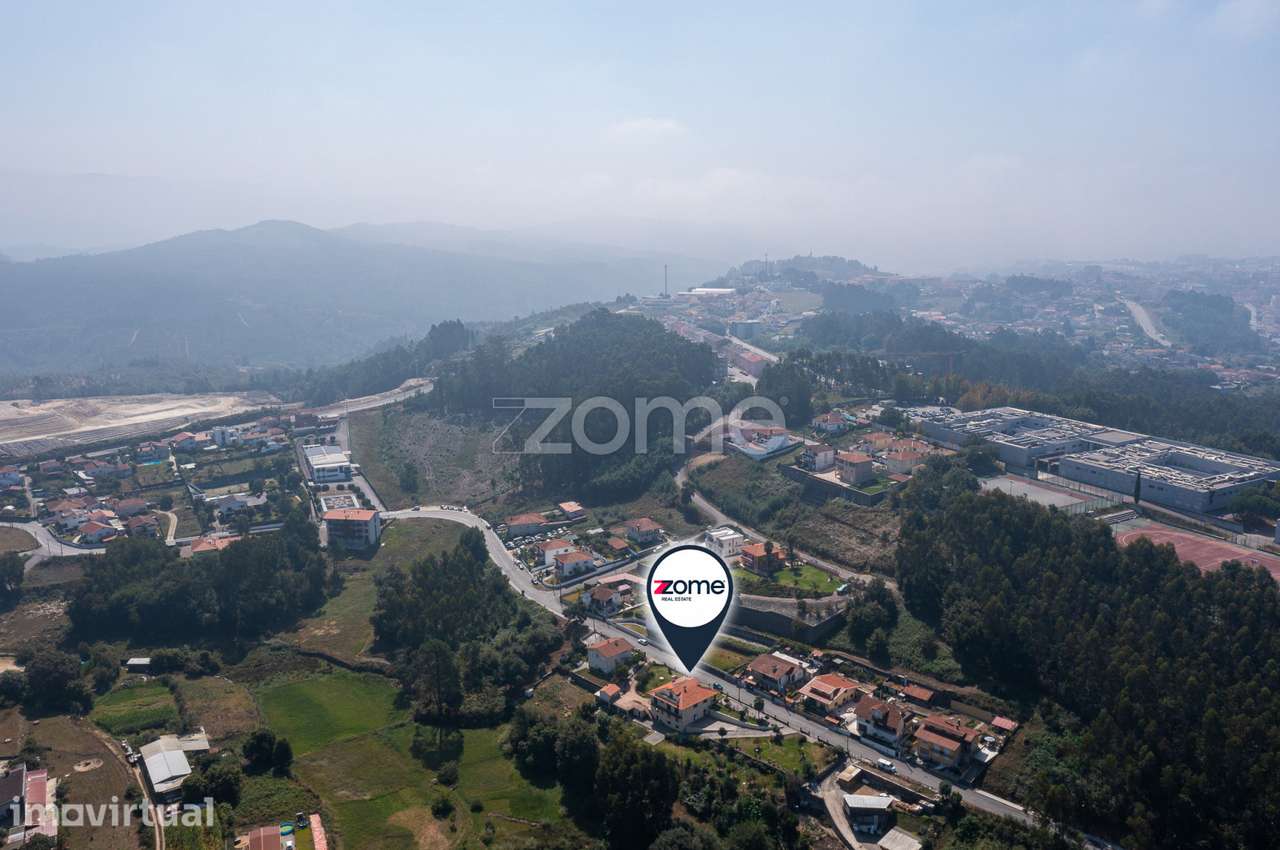 Moradia T4+2 renovada no Bustelo, Oliveira de Azeméis - Grande imagem: 3/60