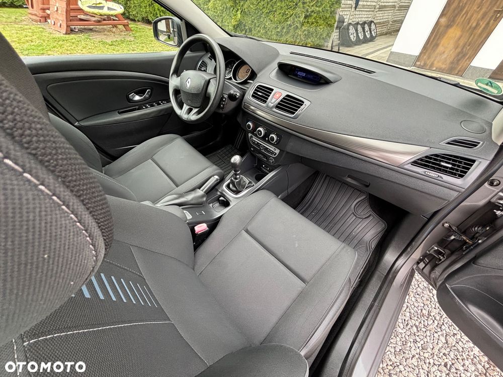 Renault Megane 1.6 16V 110 Expression - 30