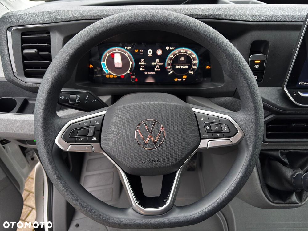 Volkswagen Crafter 2.0 TDI 140 KM L3H3 6bm 3m - 11