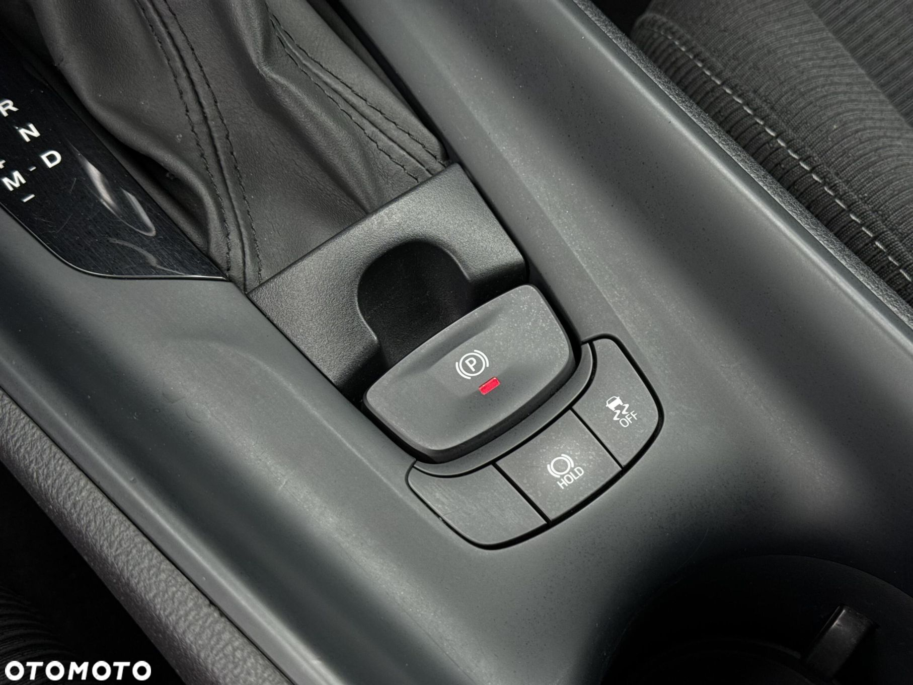 Toyota C-HR 1.2 T Premium CVT - 15