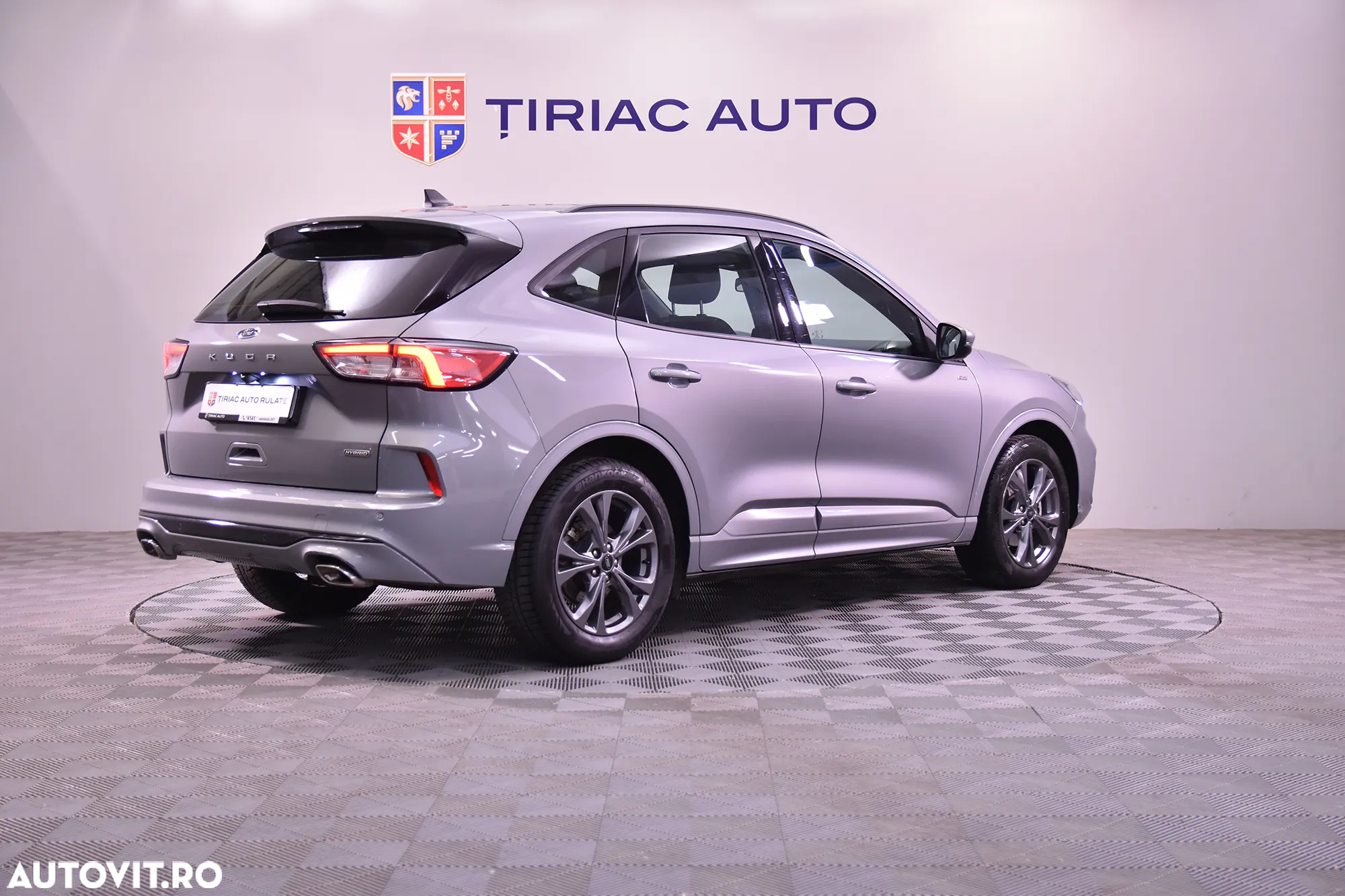 Ford Kuga - 5