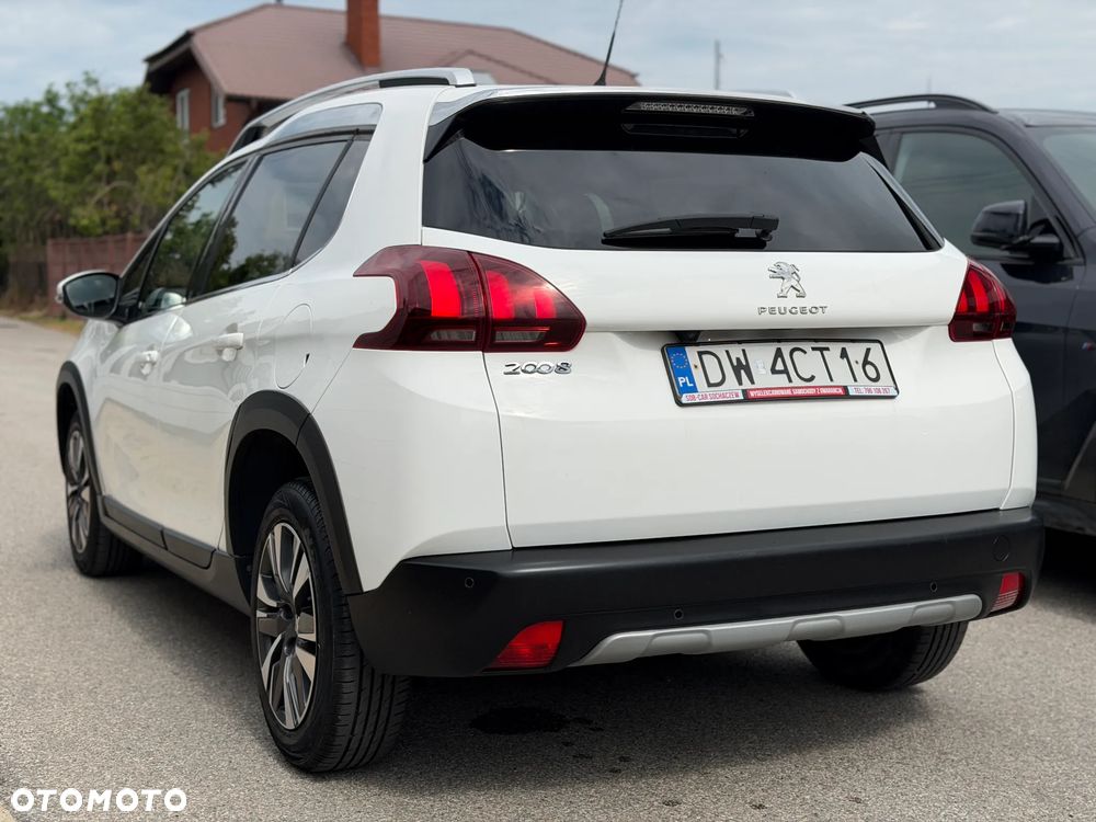 Peugeot 2008 1.5 BlueHDi Allure - 6
