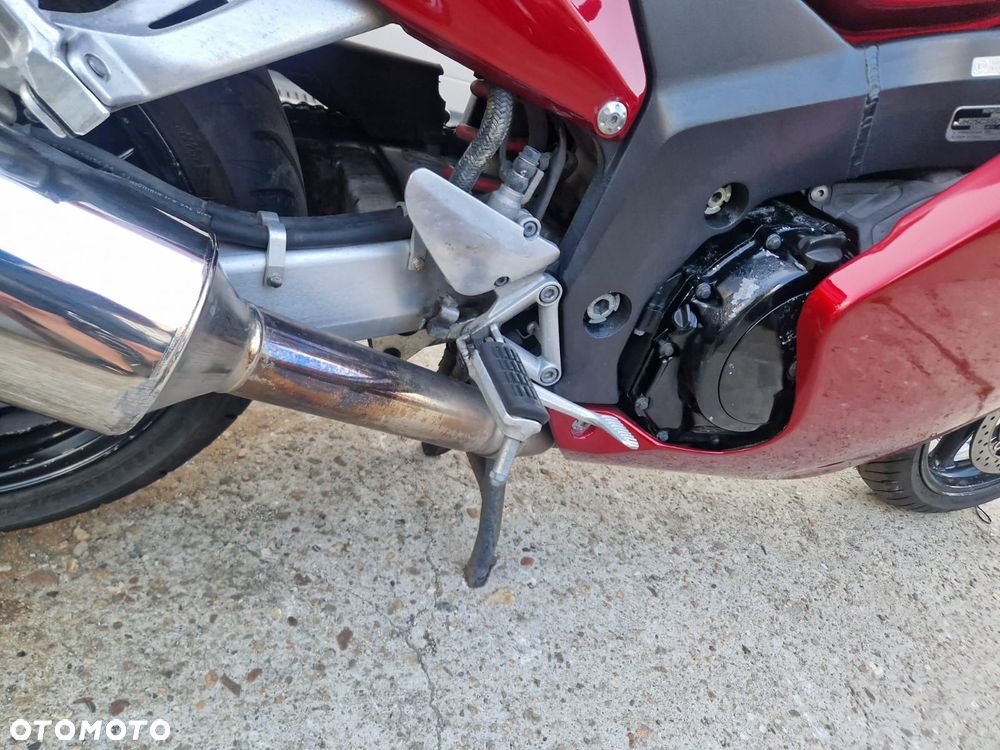 Honda CBR - 13
