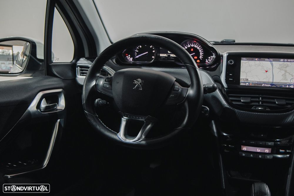 Peugeot 2008 1.6 BlueHDi Allure - 14