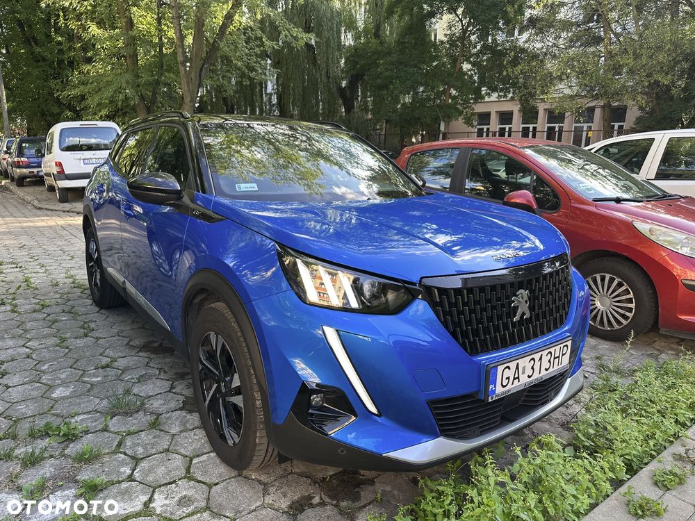 Peugeot 2008 1.2 PureTech GT S&S - 6