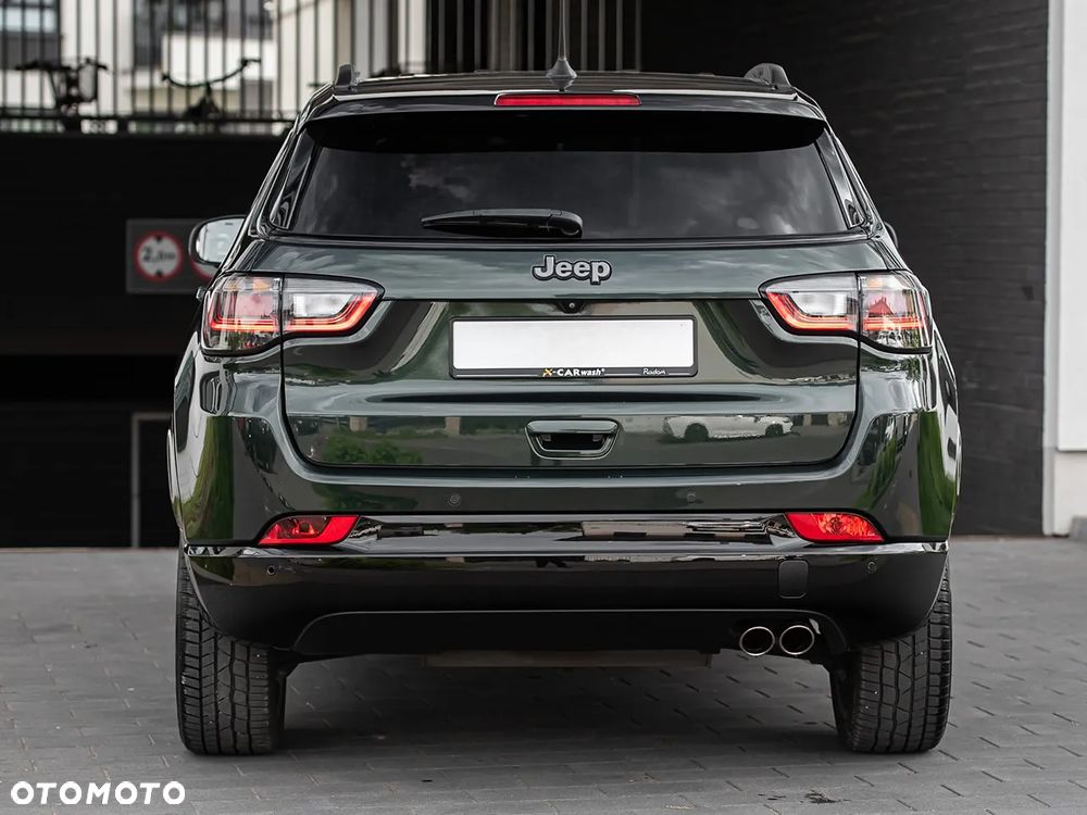 Jeep Compass - 11