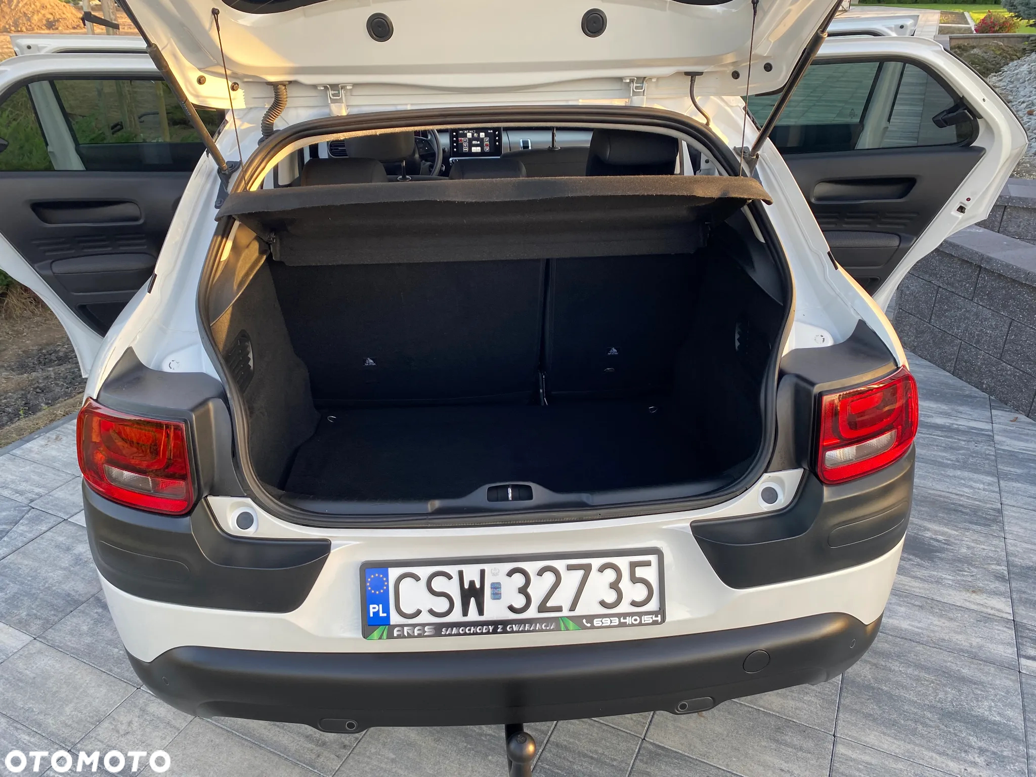 Citroën C4 Cactus 1.2 PureTech Shine Edition S&S - 22