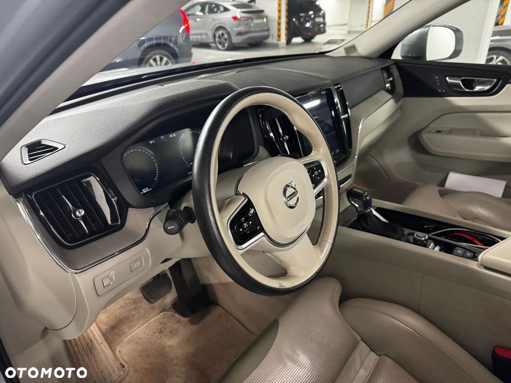 Volvo XC 60 T5 AWD Inscription - 2