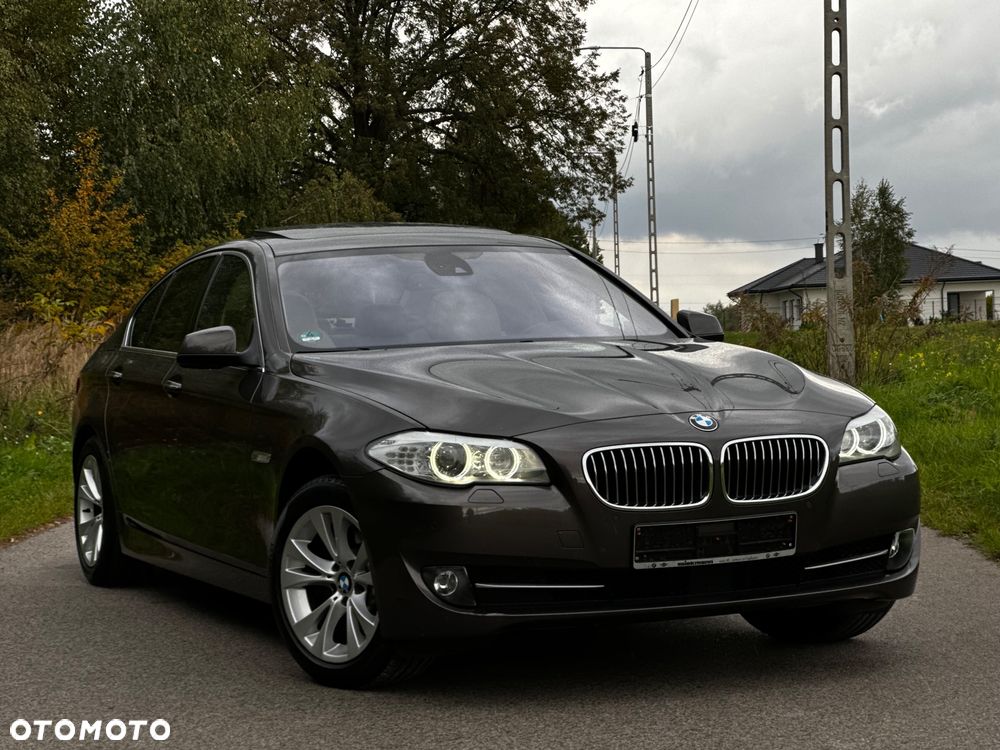 BMW 5 2012 photo 4