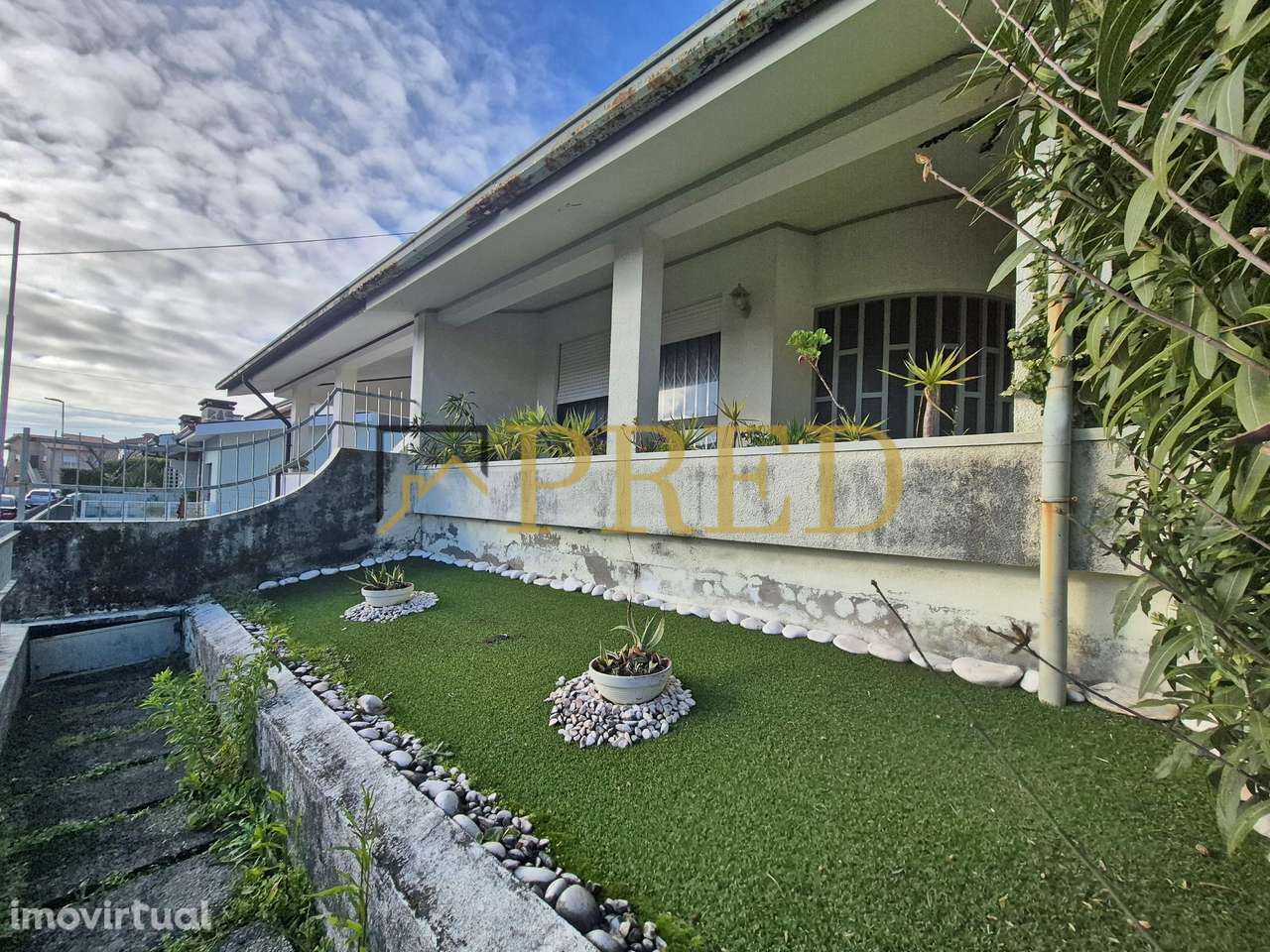 Moradia V3+1, junto à praia de Vila Chã - Grande imagem: 2/24