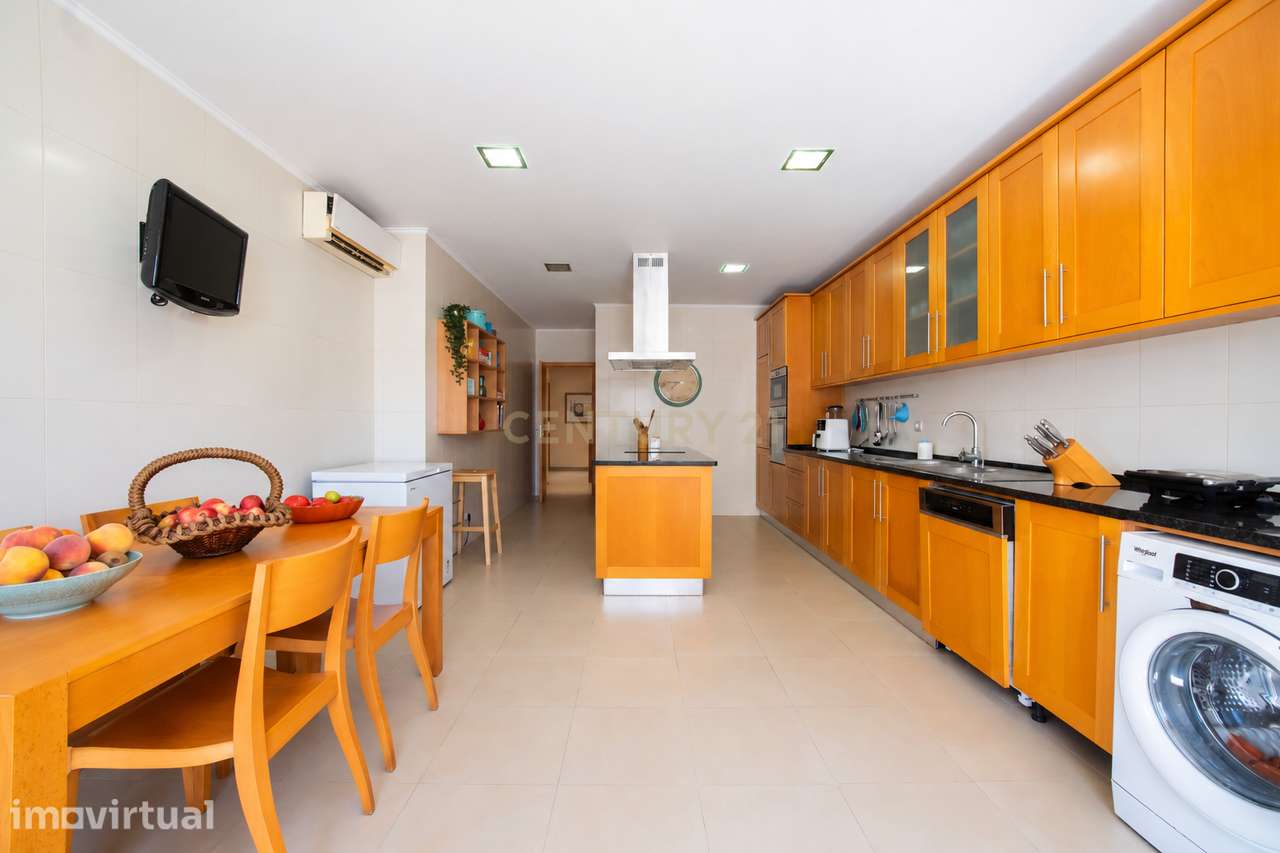 Moradia T3 com garagem e anexo independente com amplo Terreno - Samora - Grande imagem: 4/51