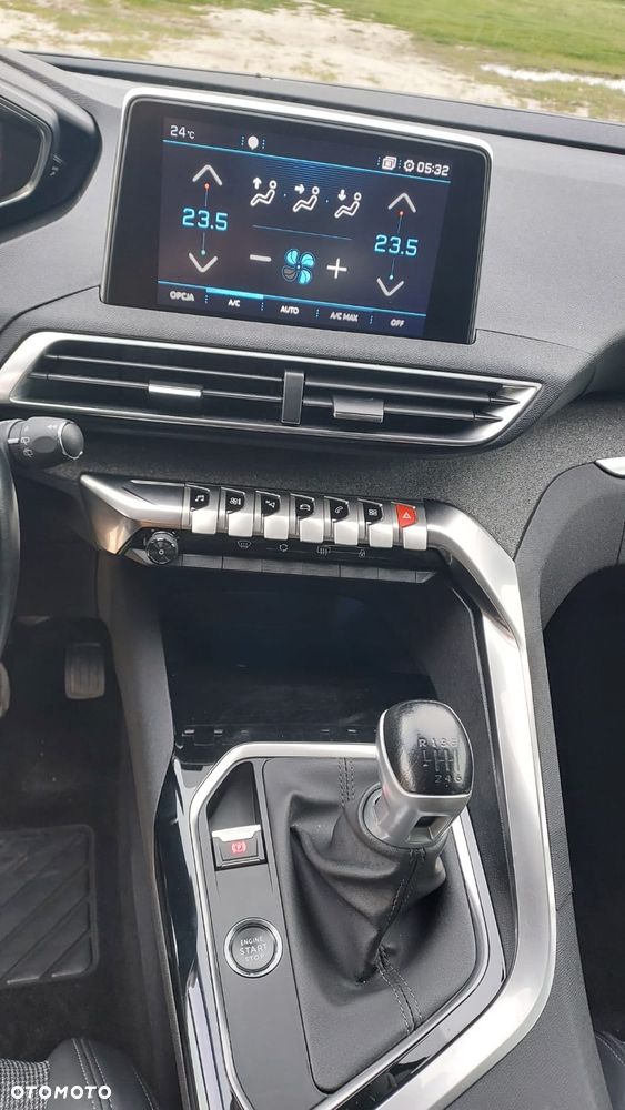 Peugeot 5008 BlueHDi 130 Allure - 16