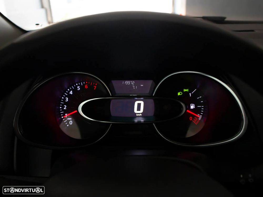 Renault Clio Sport Tourer 0.9 TCe Limited - 24