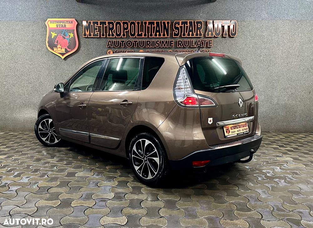 Renault Scenic ENERGY TCe 130 BOSE EDITION - 4