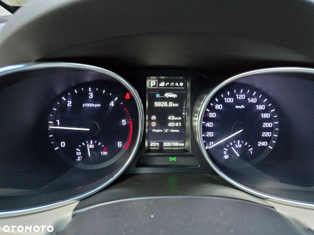 Hyundai Santa Fe - 33