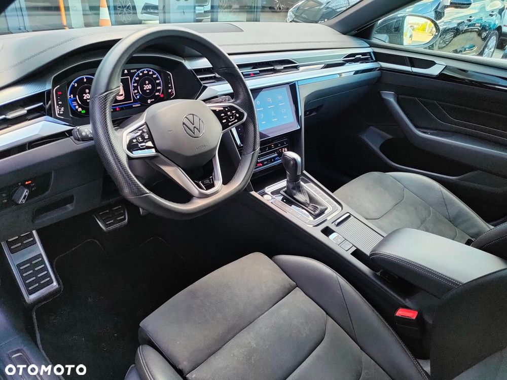Volkswagen Arteon 2.0 TDI R-Line DSG - 12
