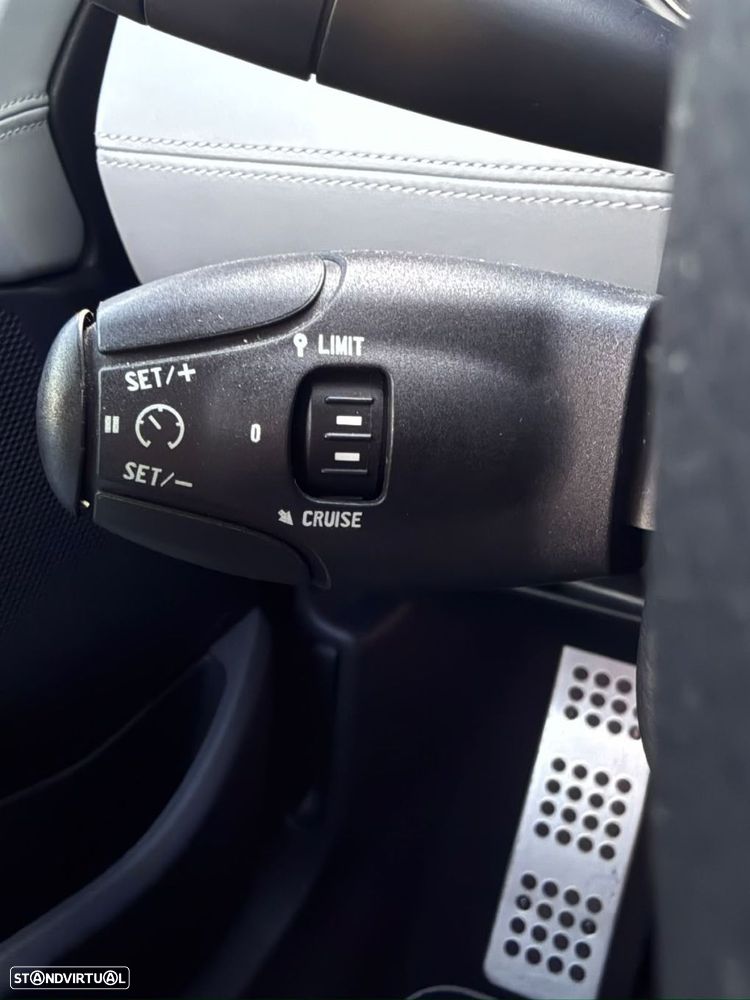 Peugeot RCZ 1.6 200 THP - 12
