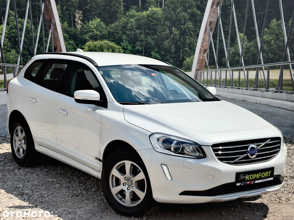 Volvo XC 60 D4 AWD Geartronic Summum - 11