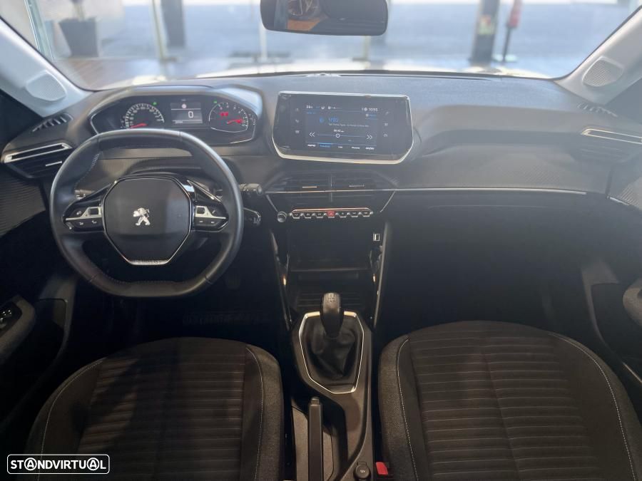 Peugeot 208 1.2 PureTech SE Style - 26