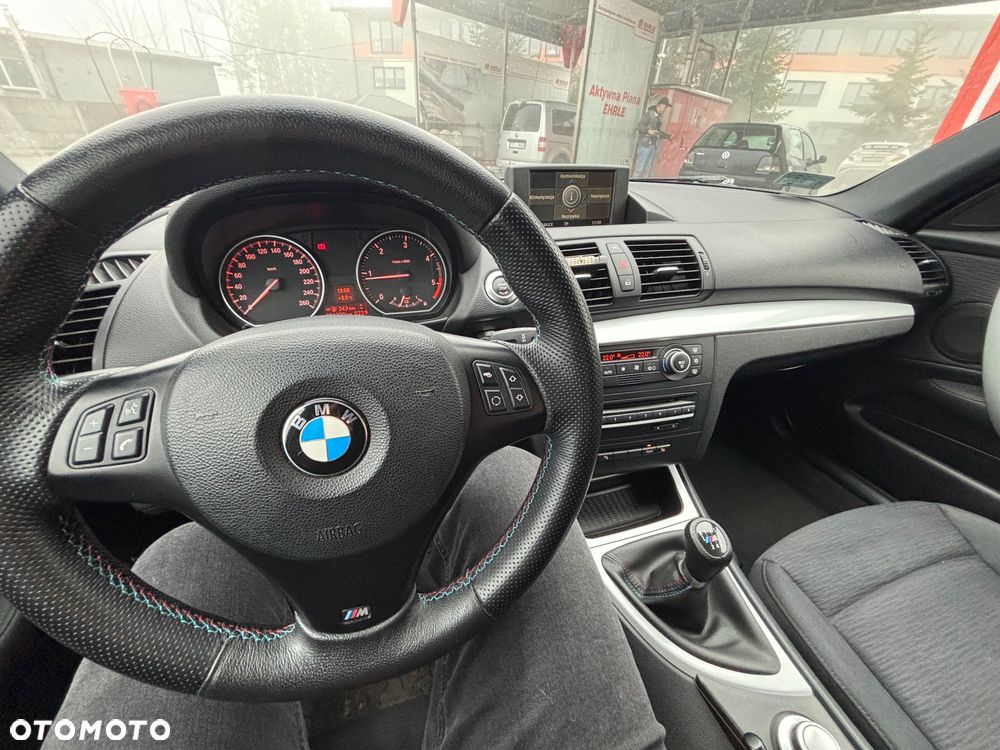 BMW Seria 1 120d DPF - 3