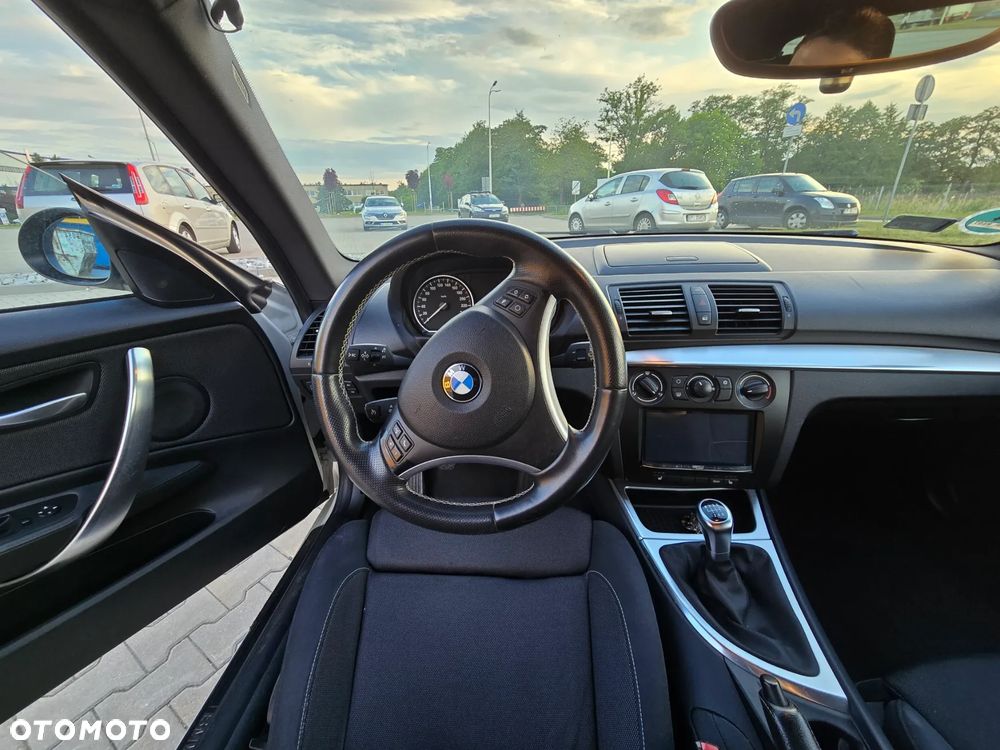 BMW Seria 1 - 13