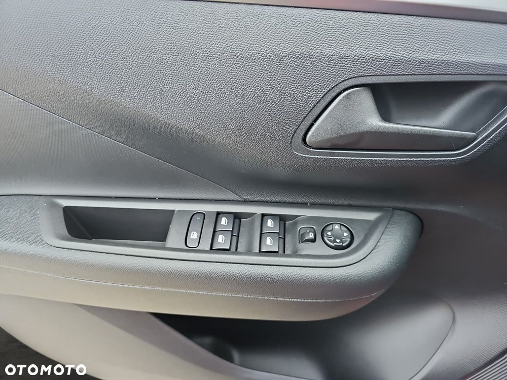 Opel Frontera - 16