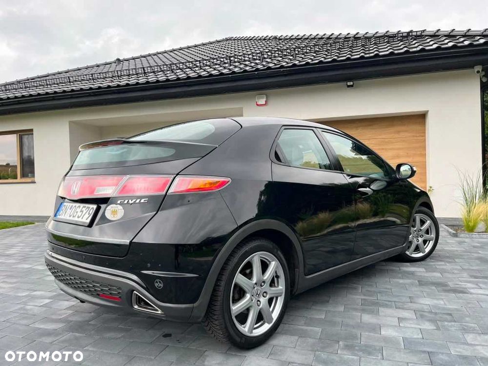 Honda Civic - 4