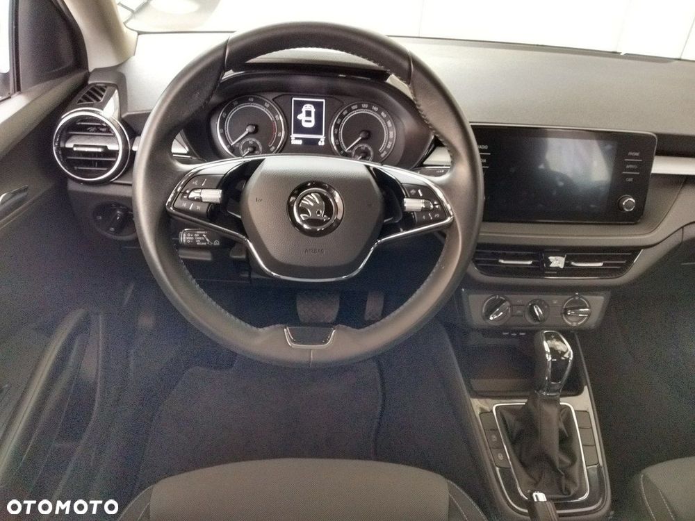 Skoda Fabia 1.0 TSI Ambition DSG - 9