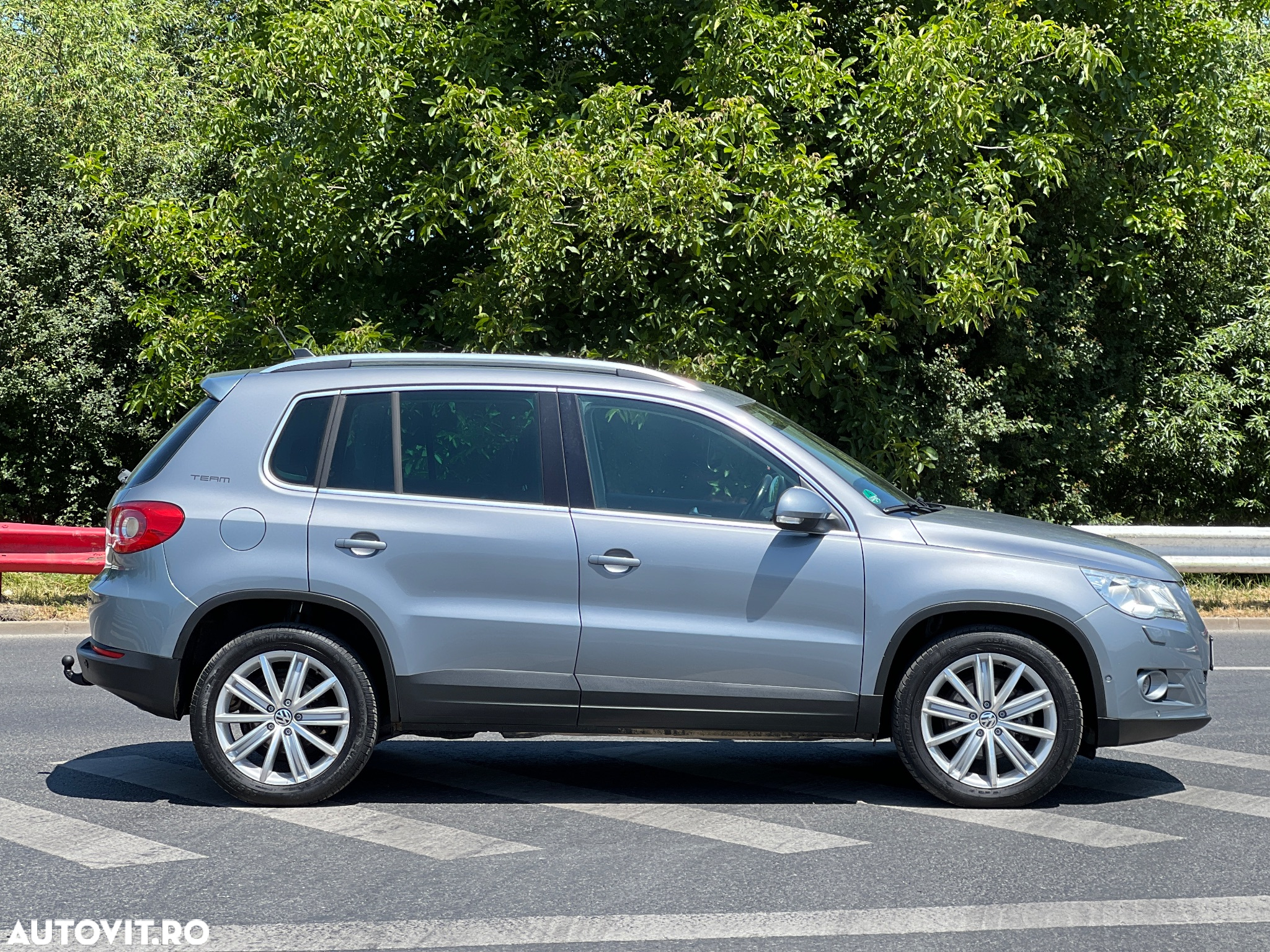 Volkswagen Tiguan 2.0 TDI DPF 4Motion Team - 2