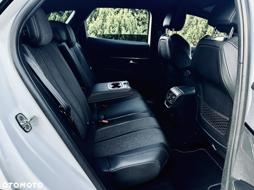 Peugeot 3008 1.5 BlueHDi GT S&S - 8