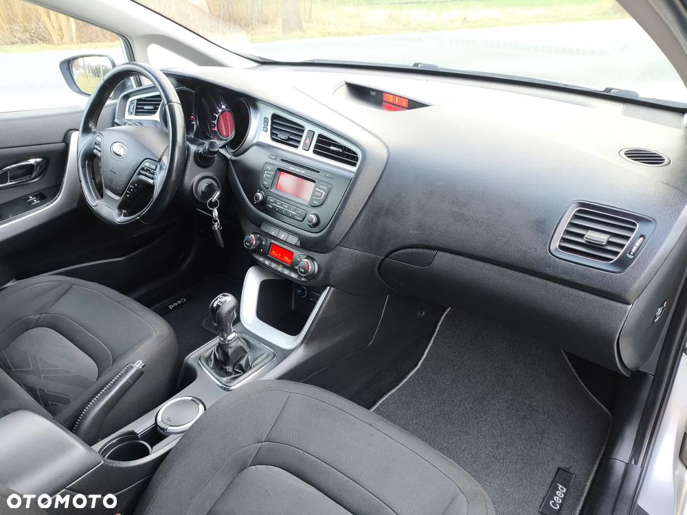 Kia Ceed 1.6 CRDi L - 12