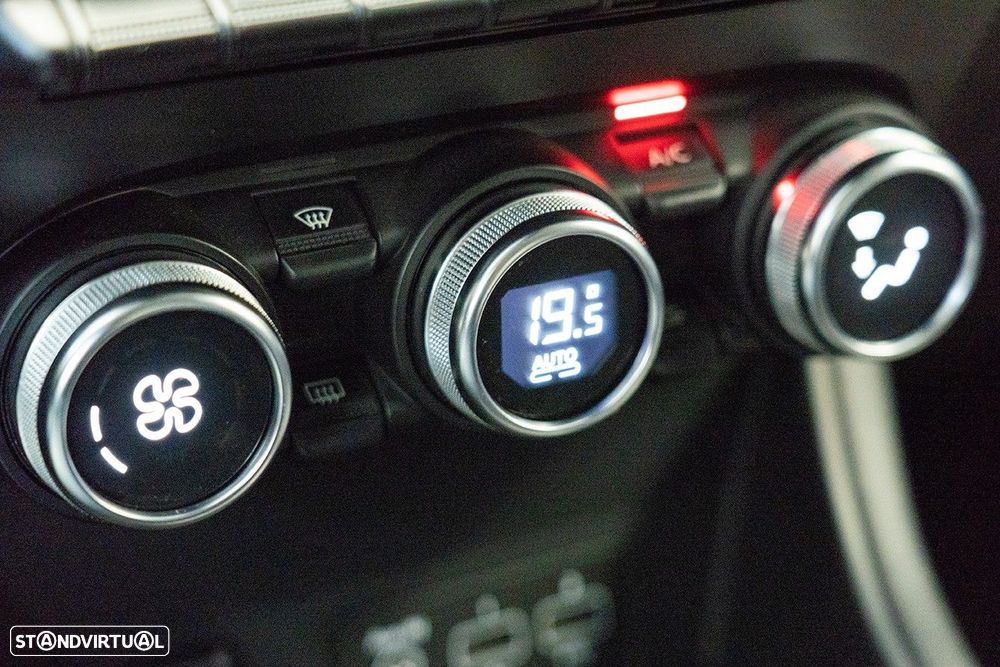 Renault Captur 1.0 TCe Intens Bi-Fuel - 34