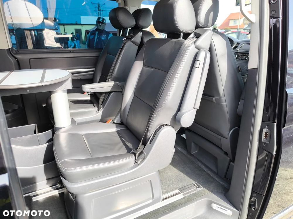 Volkswagen Multivan - 7