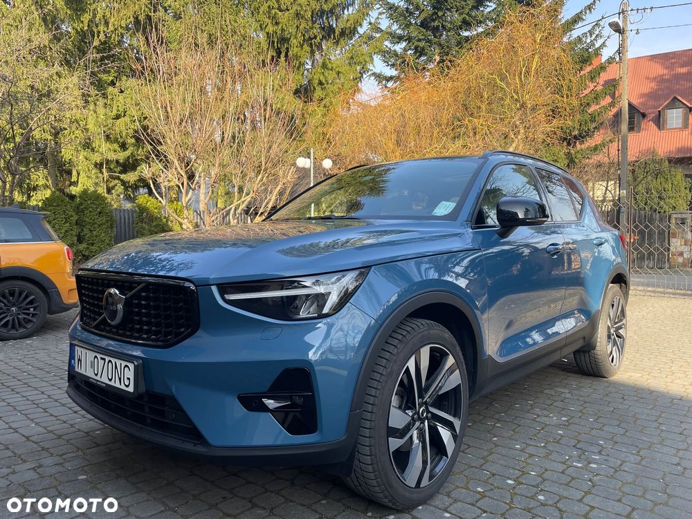 Volvo XC 40 B4 Ultimate Dark