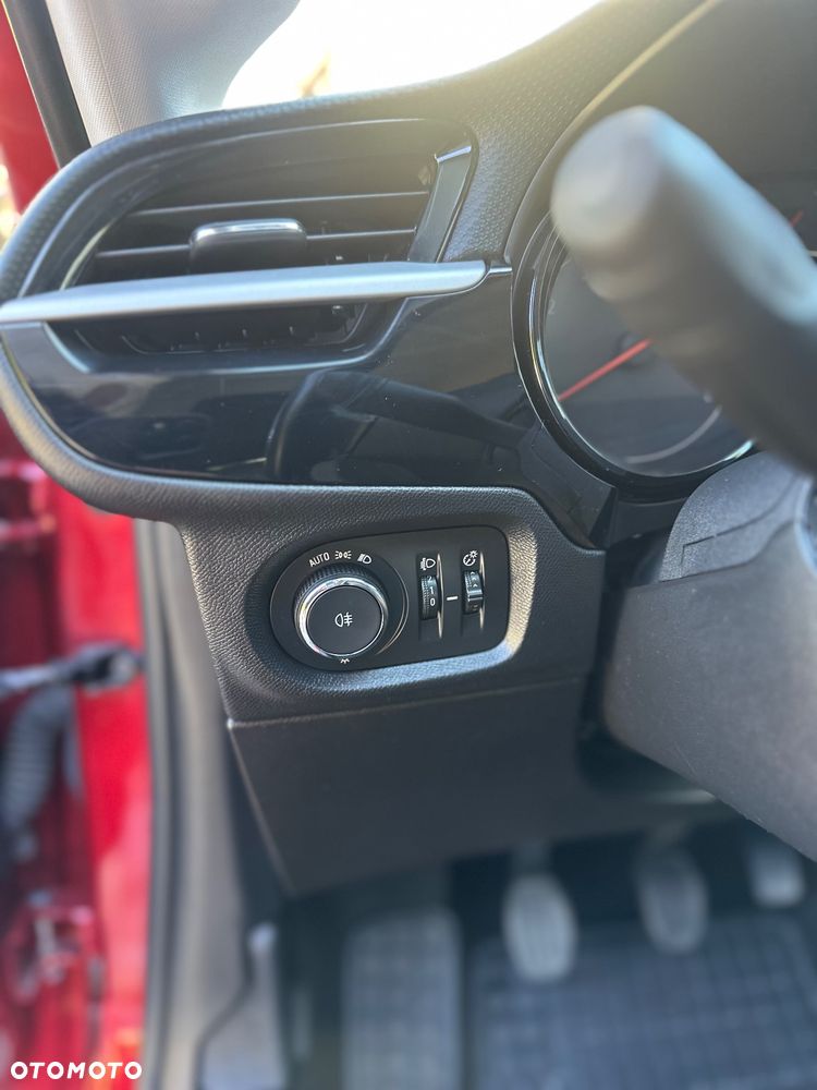 Opel Corsa 1.2 Edition S&S - 21