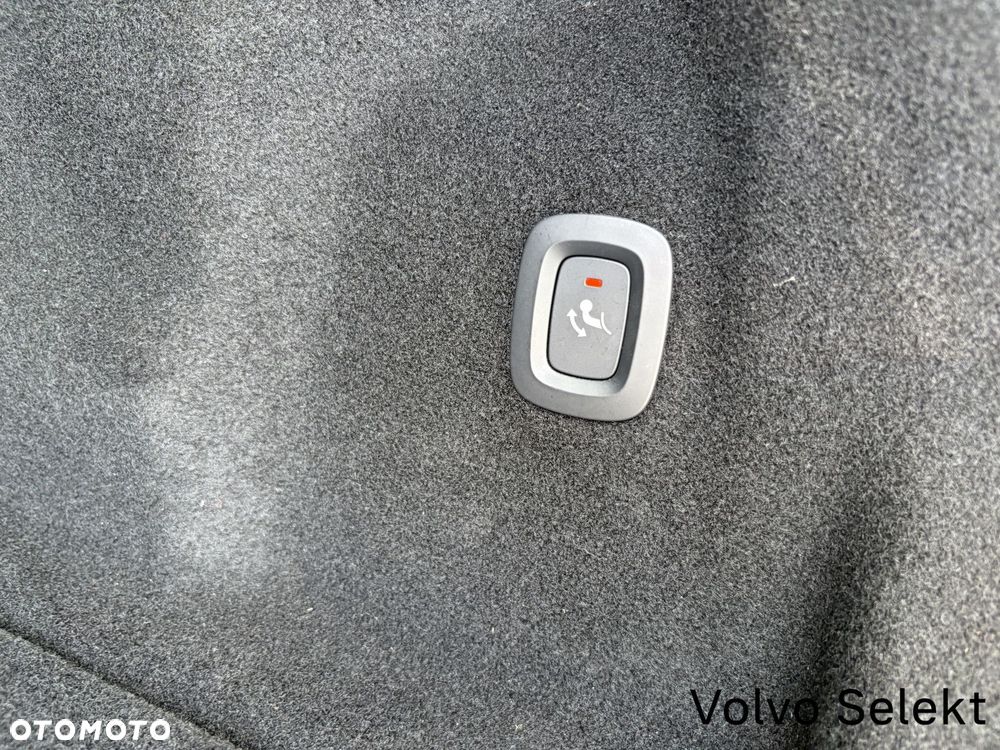 Volvo XC 60 - 25