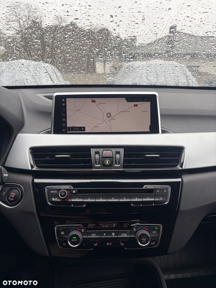 BMW X1 sDrive20i GPF Advantage sport - 13