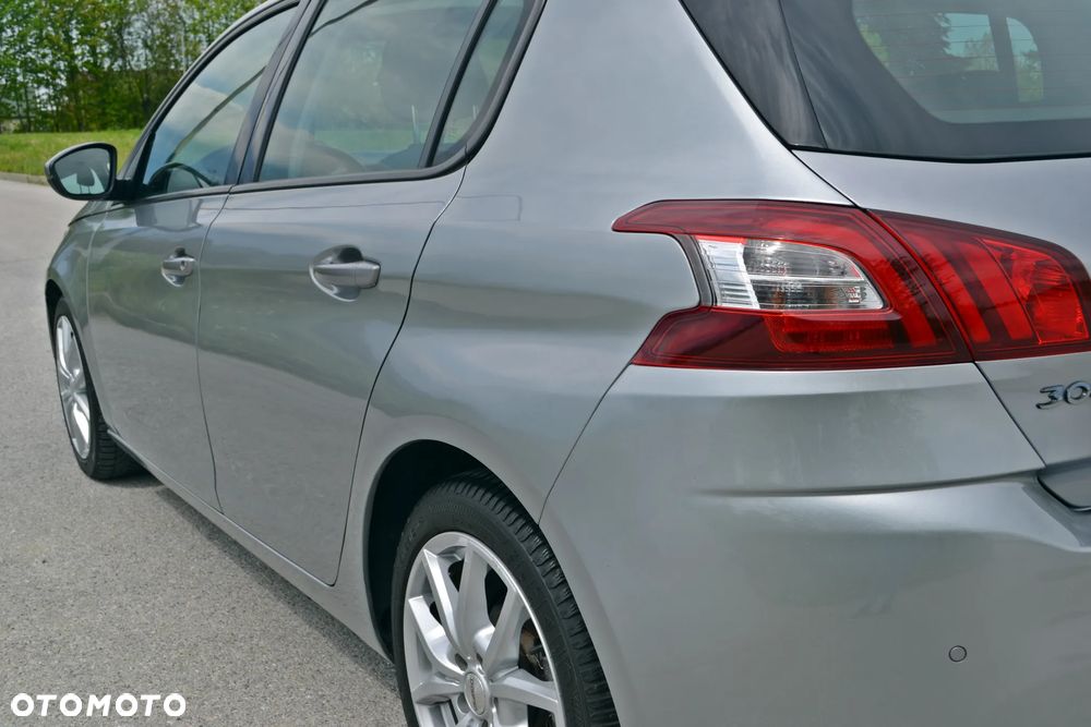 Peugeot 308 - 9